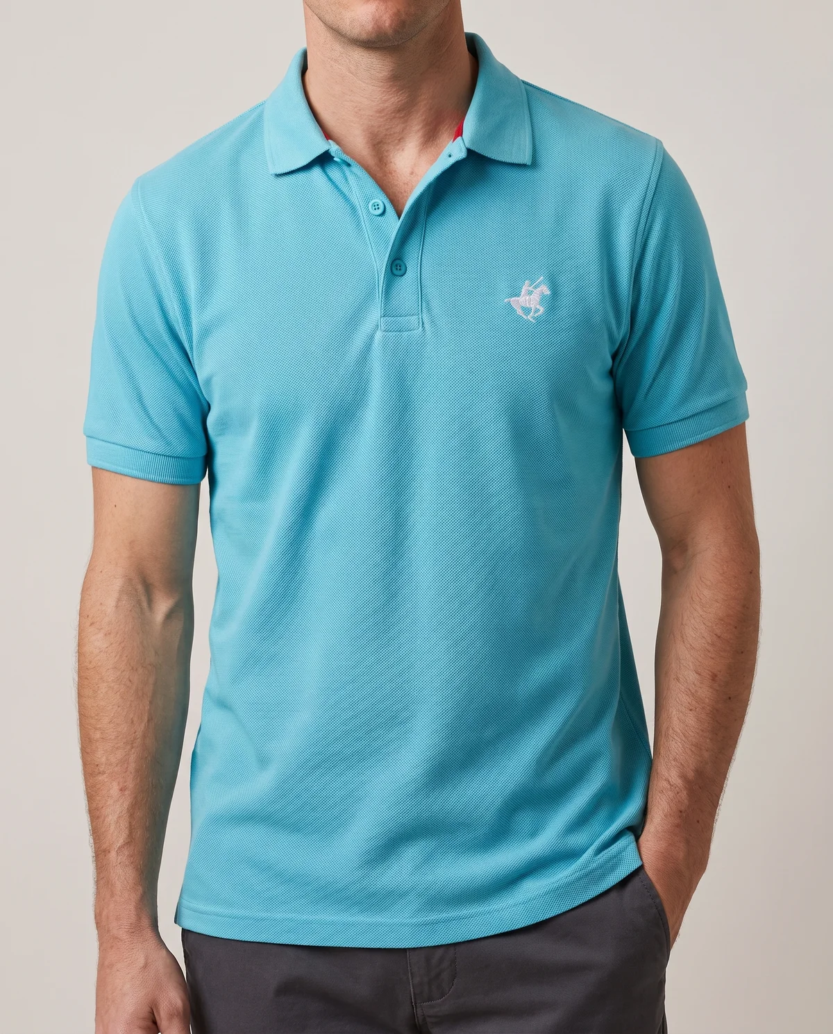 Piqué Polo in Turquoise, worn